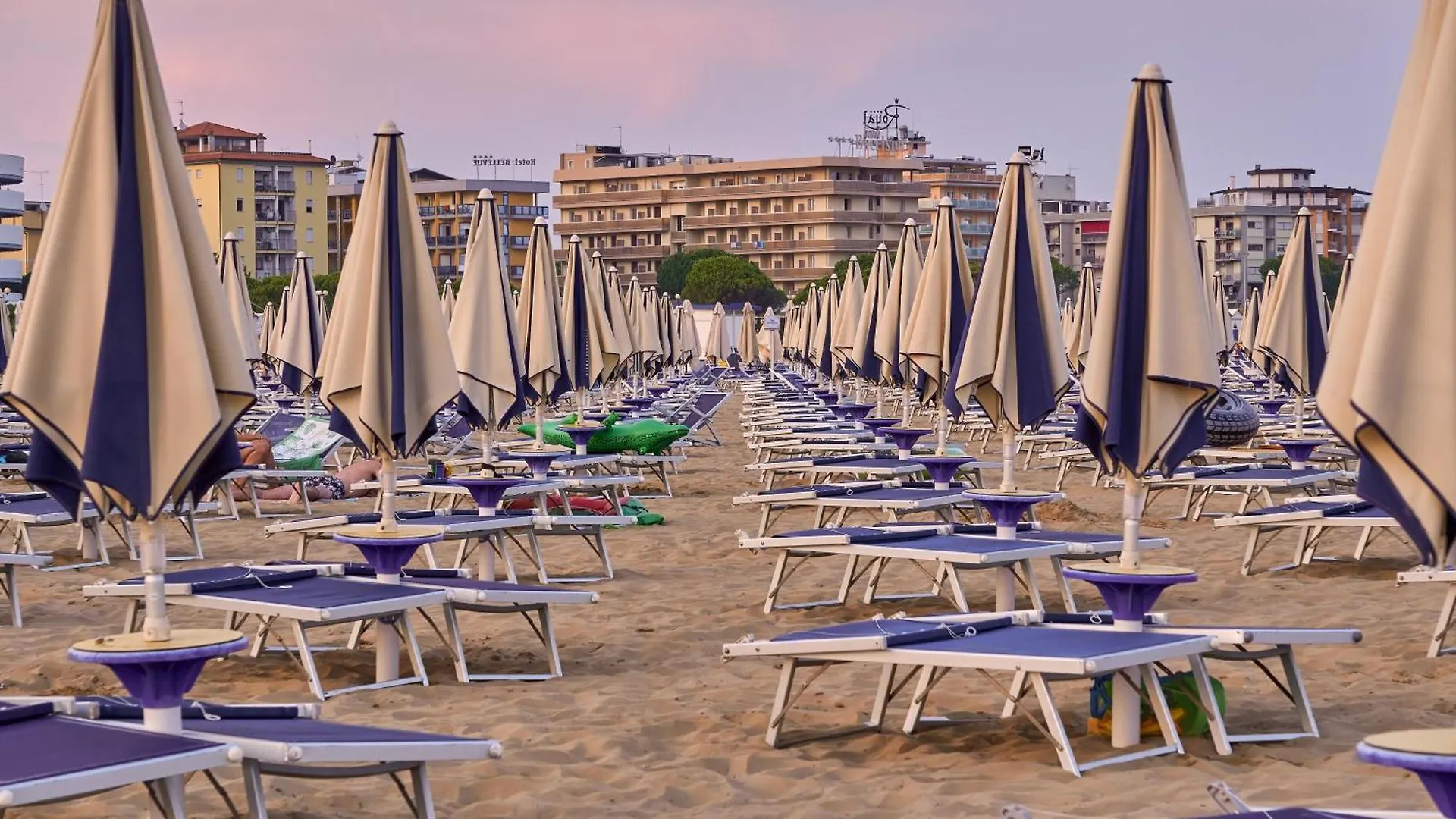 Graceful Apartment With A Bright Terrace - Beahost Bibione